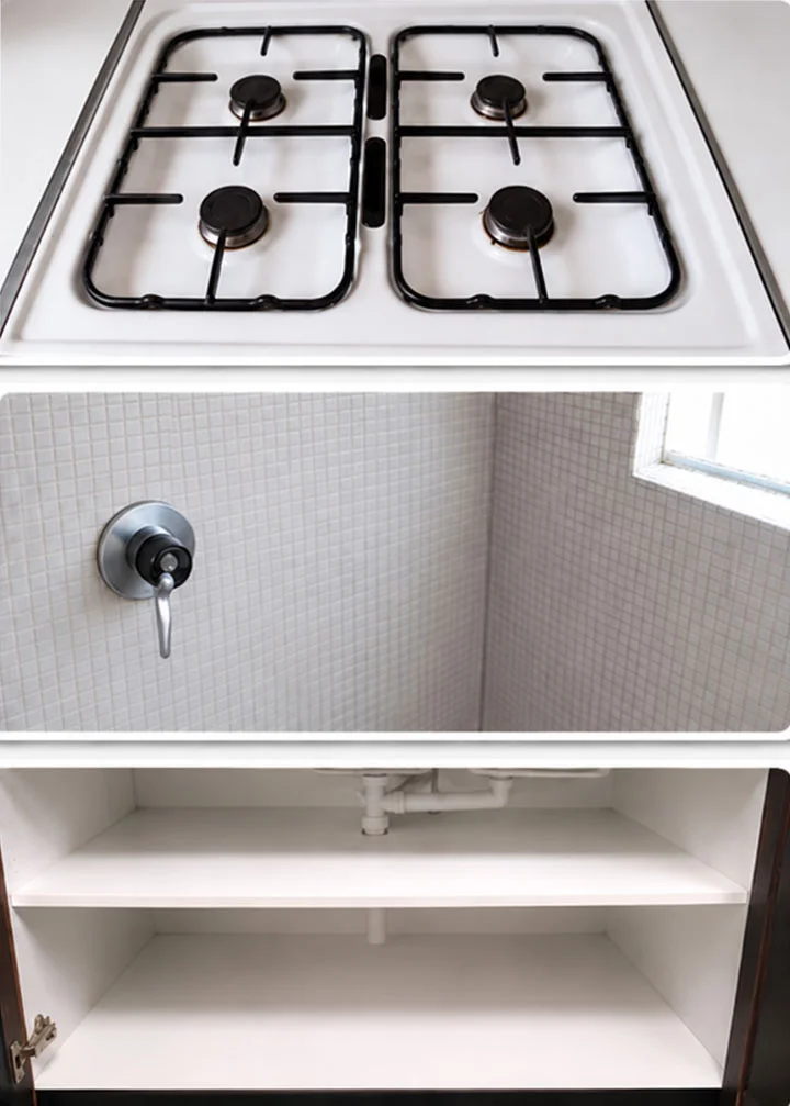 Same cooktop, shower tiles and cupboard spotless after an end of lease clean